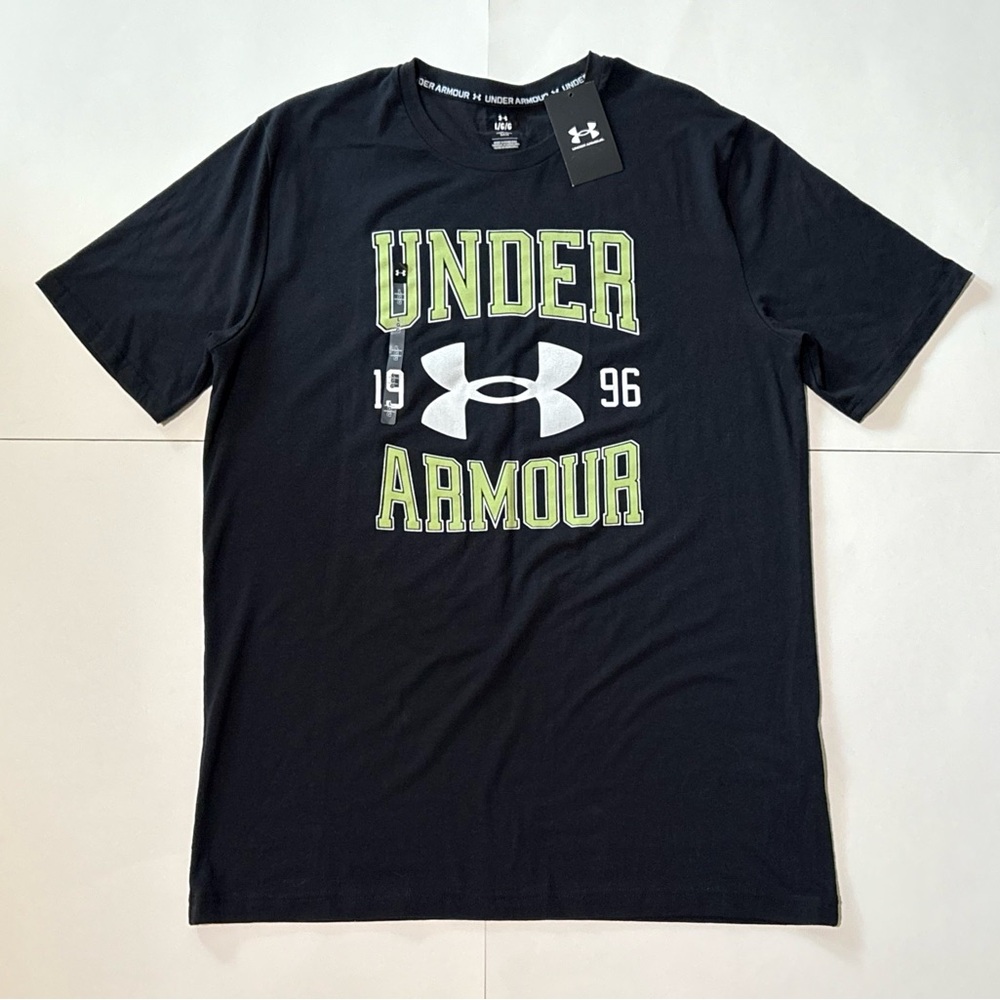 Under Armour Men’s UA training T-Shirt black green athletic short sleeve top NEW